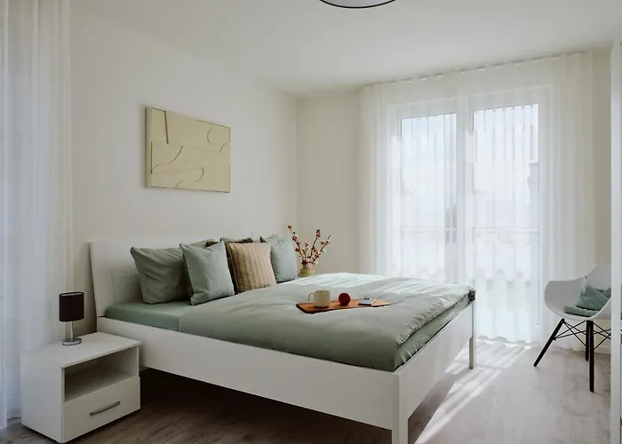 Apartment A14 Familienapartment Mit 2 Bädern&balkon Im Pine Hill *