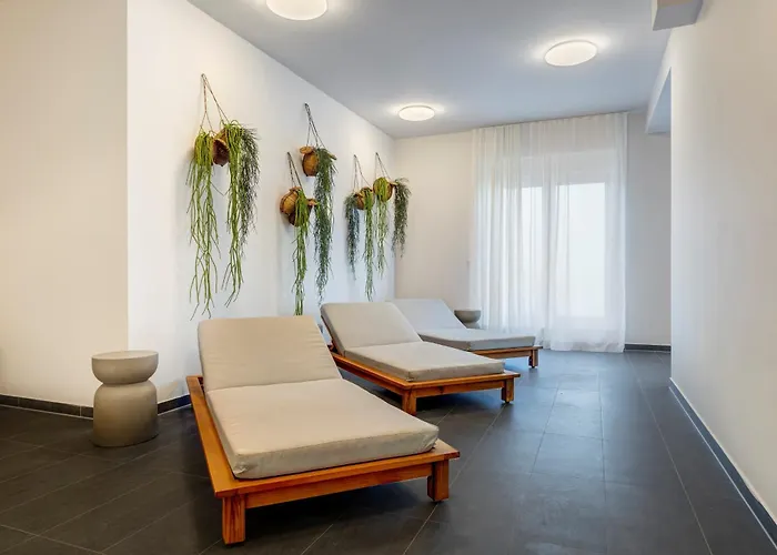 A14 Familienapartment Mit 2 Bädern&balkon Im Pine Hill *